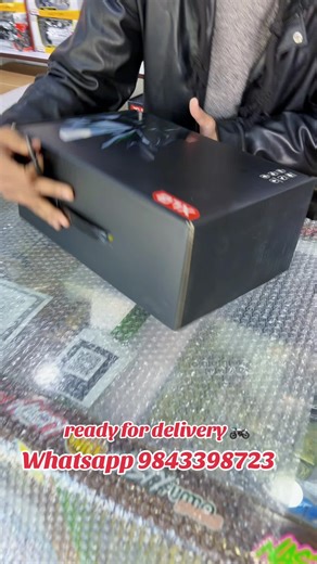 Diecast Motorcycle Model with Display Stand | Premium Collector's Die-Cast Available model: Kawasaki Ninja H2R 1/6 SUZUKI HAYABUSA GSX 1/6 (black) SUZUKI HAYABUSA GSX-1300R (1/6 (white) DUCATI PANIGALE V4 SP2 1/6 (black) DUCATI PANIGALE V4 SP2 1/6 (red) KEY FEATURES 👇 * High-quality diecast metal and ABS plastic construction for durability. * Intricate engine, exhaust, and suspension details for lifelike appearance. * Movable handlebars, functional footpegs, and adjustable kickstand. * Smooth-r