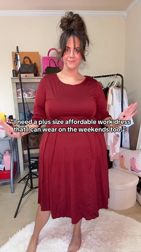 This plus size dress doesn’t miss. It’s an affordable plus size dress that is easy to wear to work and also easy to wear on the weekend. #plussize #plussizedress #businesscasual #dress Fashion | Lindsey Baker, Apron Belly Girlie