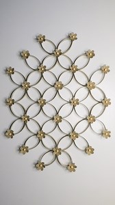 1.8M views · 10K reactions | Easy Wall Decor DIY with Paper Flowers #easycraft #paperflowers #floresdepapel #walldecor #wallhanging #craftideas #diyideas #bestoutofwaste #toiletpaperrolls | Day with DIY | Facebook