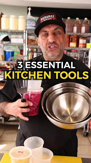 These are 3 essential kitchen tools that every cook should have. #kitchentools #cookingtips #kitchenhacks #lifehacks