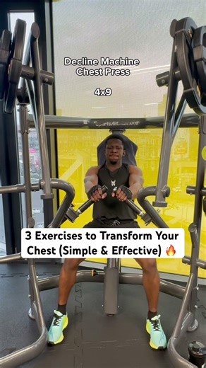 The ONLY 3 moves you need for a massive chest! 🔥 #smithmachine #chestpress #upperchest #lowerchest