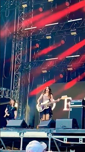 Dea Matrona Opening for Sting - Get My Mind Off #shorts #deaMatrona #sting3tour