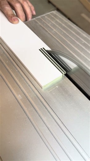 “From Rough Board to Perfect Cut — Woodworking Done Right” #woodworking #woodscraft #home #interior