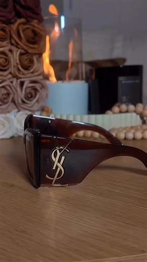 NICOLE on Instagram: "i love these new @ysl sunglasses 🤎✨🤏🏾 #brownseries"