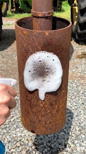 Rust Removal on an Old Tractor Exhaust Pipe 🚜🔥
