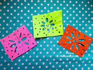 Tutorial papel picado casero #papel #mexico #papelpicadocasero #papelpicado #noviembre #decoration #papercraft #manualidades #periodicomural