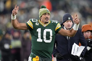 NFL playoff picture after Week 14: Packers boot Bears from atop NFC; Broncos pace AFC