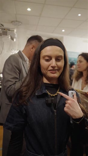 Pemlab on Instagram: "📺Soirée de diffusion @pemlab_paris avec @jean_michel_karam et ses équipes . Nous étions tous réunis pour regarder notre passage dans @qvema dans les bureaux de notre investisseur💜 Un moment magique pour célébrer ensemble la santé des femmes. Merci pour leur magnifique accueil. Que d’émotions. Ensemble, nous allons révolutionner le bien-être féminin et ce n’est que le début. 👉🏼 RDV chez Pemlab à Paris du lundi au samedi de 11h à 19h30. 👉🏼 ou en ligne sur notre site int