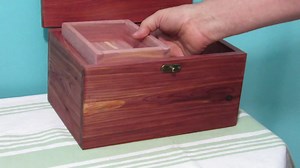 Cedar Keepsake Box: Handmade Eastern Red Cedar Storage Chest - Etsy