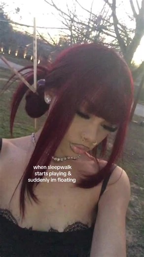 kamaria (@kammnexttdoor)’s video of sleep walk deftones