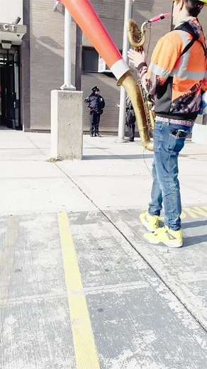 Police Officer's Hilarious Traffic Cone Saxophone Prank | $100 Challenge