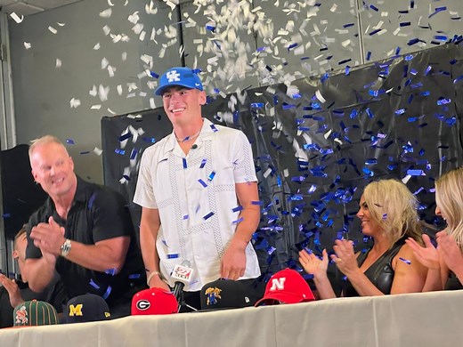 McDevitt QB Stone Saunders commits to Kentucky