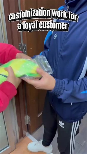 At My-Soccer, customization is done with one goal in mind — match-accurate authenticity. We specialize in official-standard name, number, and badge printing, using carefully sourced materials that match on-pitch specifications. Every print is aligned, pressed, and finished with precision to ensure clean edges, strong durability, and a professional factory look. From current season jerseys to rare retro pieces, our team applies the correct font, sizing, and placement — preserving the fabric while