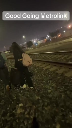 Metrolink and LAPD you need to do better. Stranded and trapped on Metrolink 1667 for 3 hours outside LA Union Station. Metrolink abandoned all passengers. We all broke out of train and walked the tracks to find a way out. So dangerous. How could Metrolink and LAPD allow this? I #metrolink #lapd #losangeles @Governor Gavin Newsom