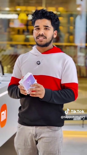 HTC Wildfire E5 Plus: Aflați Oferta Exclusivă!