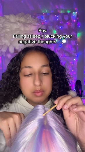 SELALUNASMR on Instagram: "💭💤 #asmr #asmrsatisfying #asmrsatisfyingsounds #asmrhair #asmrpluckingawaynegativeenergy #removingnegativity #asmrforsleep #asmrvideo"