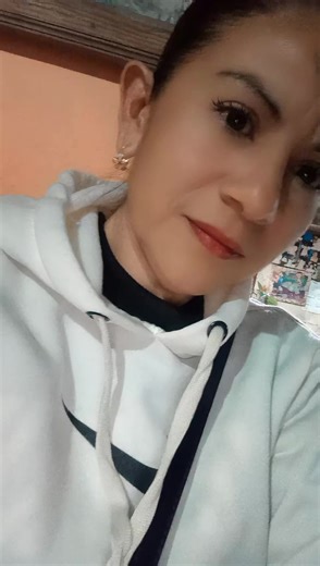 Videos de Alexa Medina (@alexa.medina56) con “sonido original - 🔥 LyricsMood 🎵”