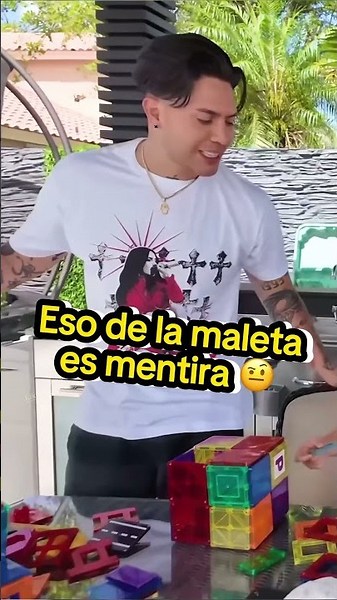 KIMBERLY LES DEVUELVE LA BROMA A KIMA Y JUANITO 😅 | #jukilop #shorts #kimberlyloaiza
