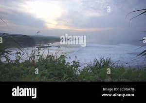time lapse of big ocean waves at high tide in the morning at sunrise Stock Video Footage - Alamy