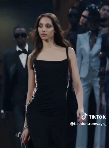 Yasmin Wijnaldum Shines at Dsquared2 Fall Winter 2025