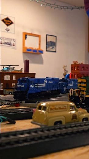 Introducing, Conrail SD50 No. 6820