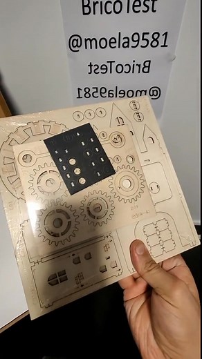 Test d'une horloge puzzle à monter soi-même 😲!!! #test #essai #puzzle #horloge #DIY #magasinaction | Brico Test Officiel