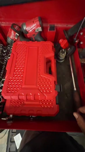 Essential Blue Collar Tools: The Ultimate Socket Set Guide