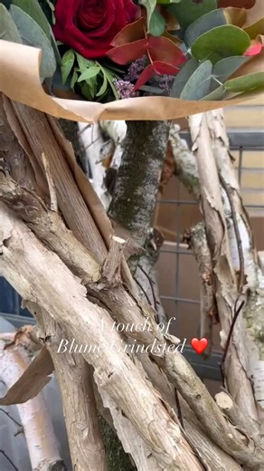 A touch of Blume Grindsted 🍂🍁🌰 #blumegrindsted #anneblume #grindsted #billund #blomsterbutik #blumestyle #flowershop #kreativ #blumestyle | Blume