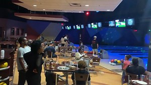 Family bowling on the weekends is blast! We love hearing/seeing kids and parents celebrating a strike and having fun! 😊❤️🎳 Use the link below to book your bowling lane today! We're now open 7 days a week for family fun: Bowling (Private VIP lanes available) 🎳 Video Game Arcade With Prizes 🎮🕹 Billiards Lounge 🎱 Sports Grille Dining Area 🍗🍟🥩🍷🍺 Escape Room 🧙‍♂‍🧟‍♀‍🧟‍♂‍ Food Delivery via Uber Eats & DoorDash! 🚗💨 Reserve your bowling lane online: https://booking.resdiary.com/widget/St