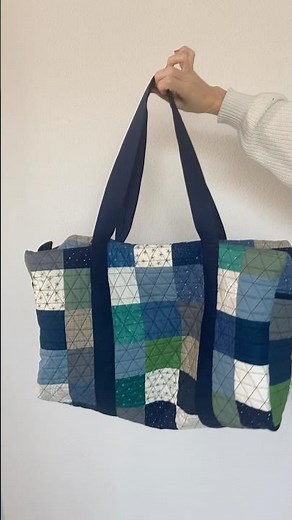 Finished this DIY sewing project quilted patchwork duffle bag 🧳