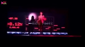 Lisa Crazy Horse Paris Performance Video