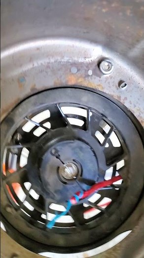 Lawnmower how to thread your pull string