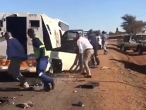 WATCH: Bystanders loot cash-in-transit vehicle after robbery