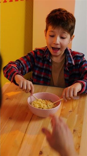 🍝 Can You EAT SPAGHETTI Right? Yes, Try This! #shorts #kids