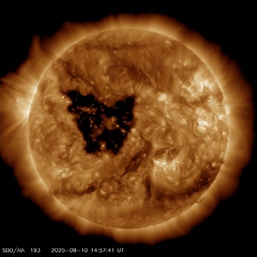 Another Geomagnetic storm is on ethe way. From Spaceweather.com ---------------- A coronal hole is facing our planet today which is sending a high speed solar wind stream towards us which could cause enhanced geomagnetic conditions (and thus aurora!) in the days ahead. This coronal hole is pretty large and located right at the solar equator which means the solar wind stream will likely have a significant influence on the solar wind environment around our planet. Minor G1 with even a slight chanc