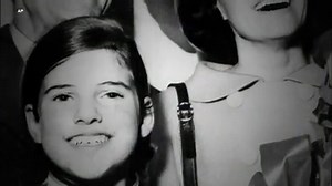 Senator Dianne Feinstein, an 'icon for women in politics,' dies at 90