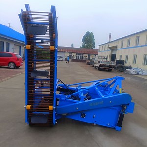 [Hot Item] Small Scale Potato Harvester Mini Tractor Potato Digger 3-Point Linkage Potato Harvester