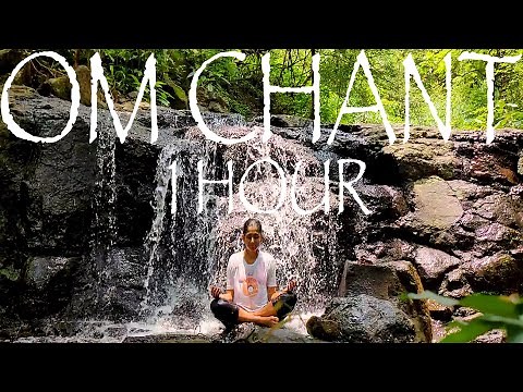 Om Chants | 1 Hour Peaceful Music | Sound Meditation | Reduce Stress & Anxiety | Sleep Music