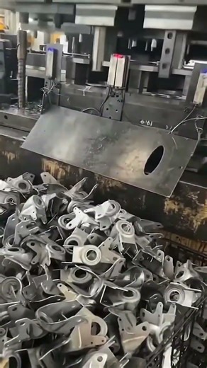 Top level craft tool, multi-purpose metal stamping machine, usage method, factory