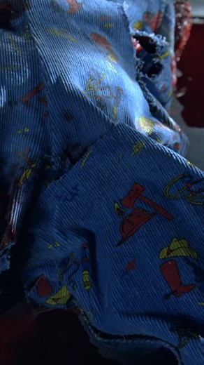 Glen is out for revenge after Chucky killed Tiffany! 🔪 #Reels #FearTheHomeOfHorror #Chucky | Fear: The Home of Horror