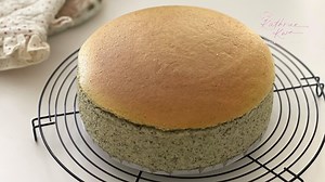 35K views · 1.6K reactions | Black Sesame Light Cheesecake 黑芝麻松软芝士蛋糕 YouTube channel ➡️ https://youtu.be/p39uHl__IRc ► Instagram: https://www.instagram.com/katherinekwa/ ► Support my recipe book :https://kathrinekwa.com/ Support My eBook: https://edu.bigpropel.co/dbs-offer | Kathrine Kwa Baking Tutorial - 烘焙教学 | Facebook