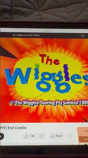 The Wiggles Bee and Flower/John The Cook (1999)