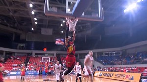 Devon Scott gets a clear lane and drops the hammer! 🔨 #PBAGameTayoDito #PBAonOneSports | One Sports