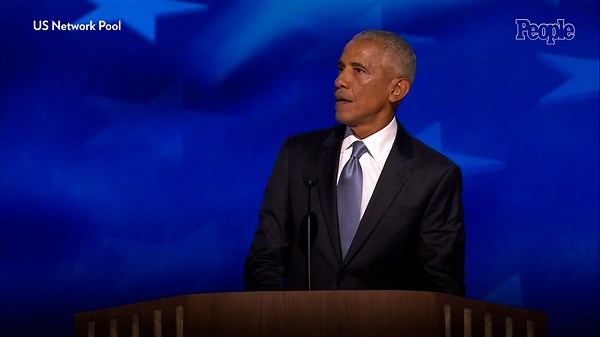 Barack Obama Makes Viral Hand Gesture While Slamming Donald Trump's 'Weird' Obsession with 'Crowd Sizes'