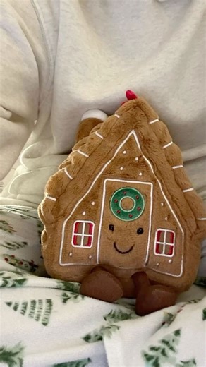 Rickus Janse van Rensburg on Instagram: "Which year was your favourite?! 🤩 📸: this video is by @obsessedwmc on tiktok , give them a follow! #winterwonderland #snowtime #winterfairytale #hollyjolly #hygge #christmasdecor #snowytrees #winterpictures #snowy #seasonal #allwhiteeverything #hyggeligt #christmaspictures #winterlover #cozyseason #snowflakes #autumnwinter #cozy #snowweather #snow #warmandcozy #xmas #merrychristmas #christmasmood #everythingwhite #winterweather #sweaterweather"