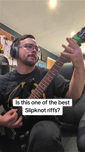Slipknot have some amazing riffs! #slipknot #metalriffs #metalguitar #guitarists #guitarsdaily