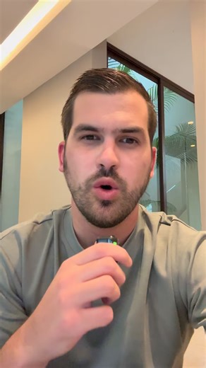 Eduardo Juanes on Instagram: "Pretotipar es probar ideas rápido y económico para saber si realmente valen la pena antes de invertir tiempo y dinero. Esta filosofía fue creada por Alberto Savoia y se trata de validar con datos reales lo que tus clientes harán, no lo que dicen. ￼ En este video te muestro por qué ahora con Exponentially esta metodología es más poderosa. Con ayuda de IA ahora podemos pretotipar en minutos. Probar e iterar hasta tener una idea que con datos tengamos una mejor certeza