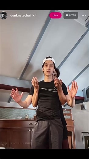 สนุกกับการถ่ายทอดสดของ Dare You To Death