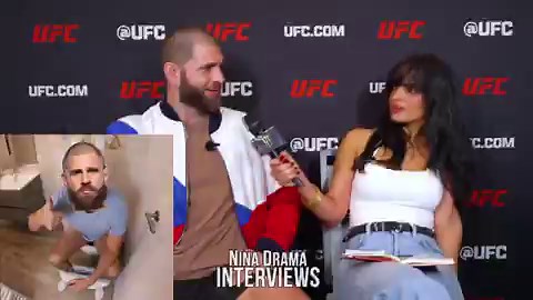 Jiri Procházka on his "mental" weight cut and the secret to making 205 lbs: "Good toilet in the morning" 👀🔥"For light heavyweight division, yeah... naturally, I think I'm expecting the weigh-in this Friday. I don't know how, but it's already happening right now.""I need to drink more right now... this interview, like, reminded me that, man, this time of weigh-in is coming. And my body just... I believe that will be in the right weight this Friday morning.""Good toilet in the morning—that's the
