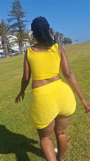 Regina zw | Haiboo | Instagram